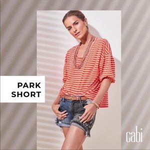 CAbi Park denim shorts blue and black size 6 style 5987